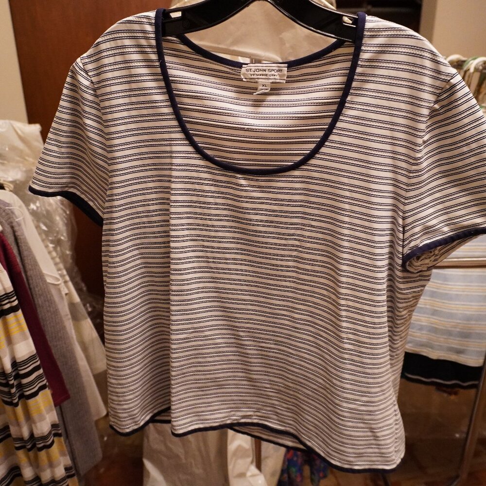 Beautiful St. John shirt